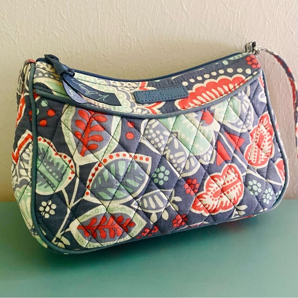 Vera Bradley Small Crossbody Bag in Nomadic Floral - Picture 9 of 15